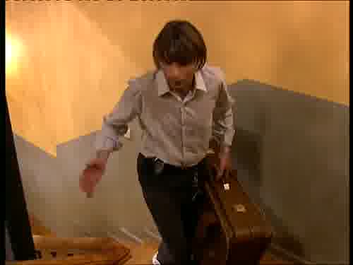 -Pues que busque trabajo.
-¿Cómo, con la cara que tiene?