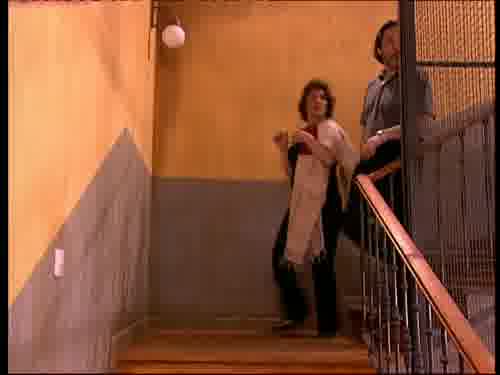 -Me he quedado helada.
Paloma me cae fatal,