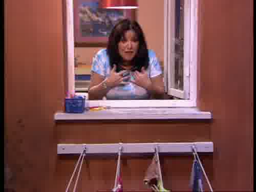 -No te preocupes; a tu edad,
para disfrutar, tienes las rebajas.