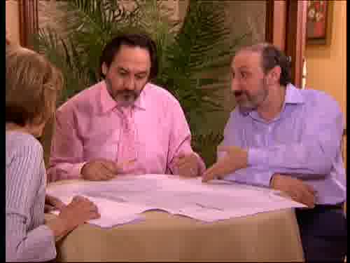 -Recordad, sólo tenemos dos
minutos para desfilar.