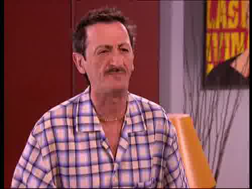 -Le estoy diciendo que desaparezca
de mi casa y desaparece ya.