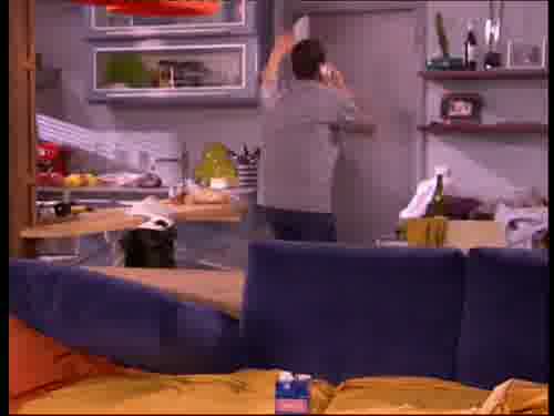 Ha cogido a Versace,
este hombre está mal.