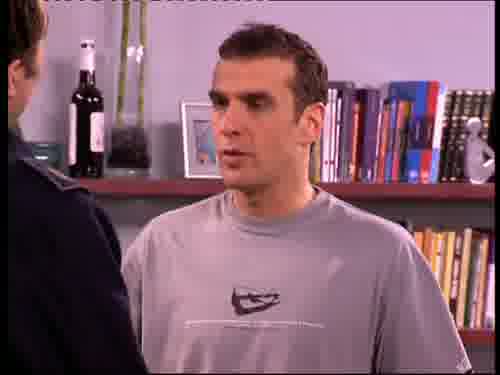 -¿Por qué le va a denunciar?
-¿Ha visto cómo tiene el salón?