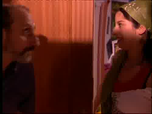 -¿Qué tal? Uy, qué mona.