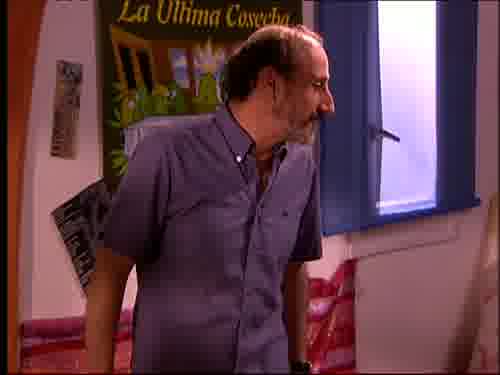 Oye, ¿muerde?
-Solo a la gente con corbata.