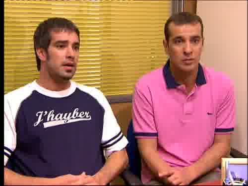 -Sí, mi novia no ha podido venir.
Para ello esto es muy duro,