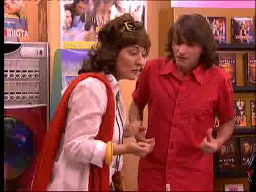 -¿Qué quieres de mí?
-¿Qué quieres de mí?