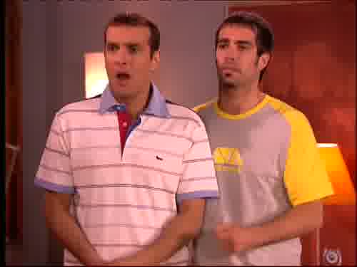 -¿Ves la que has liado?
-Siempre yo, siempre la lío.