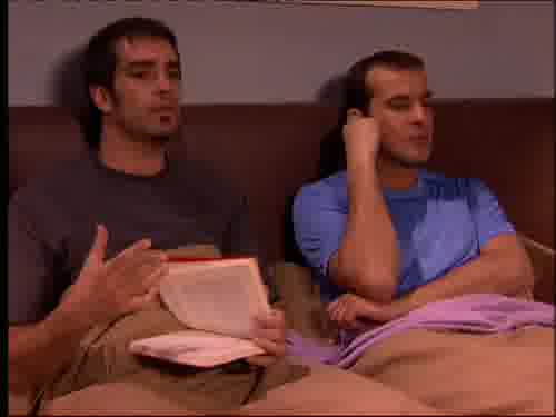 -Que vale. Buenas noches.