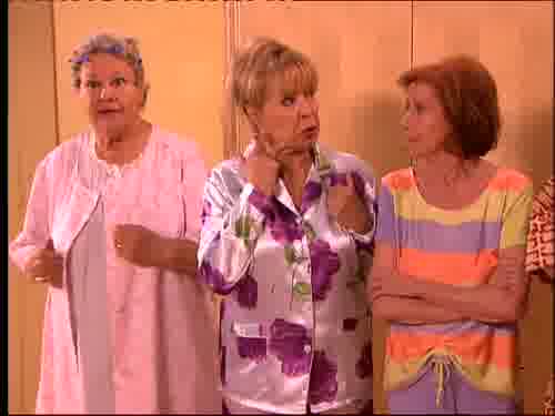-¿Qué es, una "bolloparty"?
-Cuesta, no son horas,