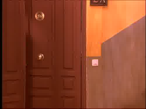 (CANCIÓN) Aquí, aquí, aquí no hay
quien viva, aquí no, aquí no.