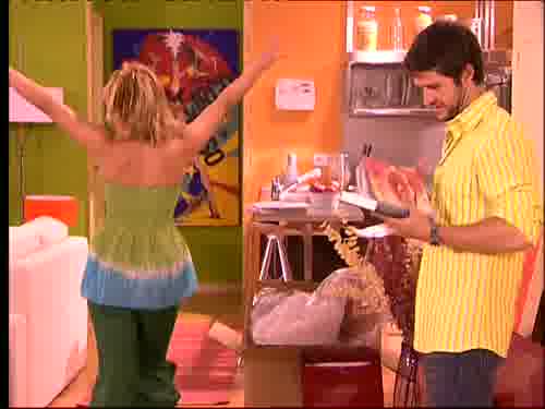 -Ya. Oye, no habrás cambiando
de peluquero, ¿no? ¿Vas a Ruppert?