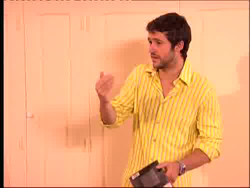-¿Y por qué no?
-No sé, ¿porque es absurdo?