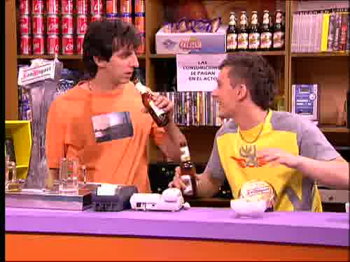 -¿En plan orgía entre las rocas?
-Paco, tío, relájate.