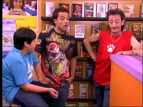 -Ánimo, eres un "mindungui",
no pueden sacarte nada.