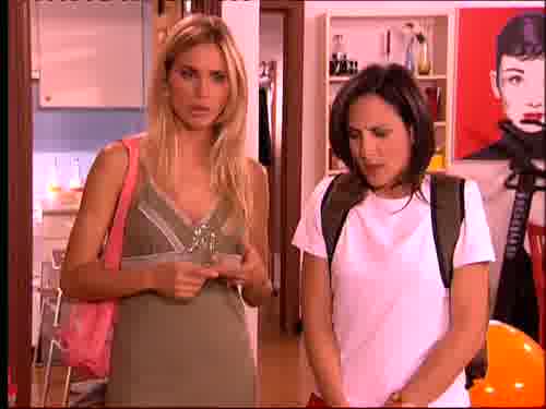 -¿Qué más da? Para ser socorrista
sólo hay que tumbarse y leer.