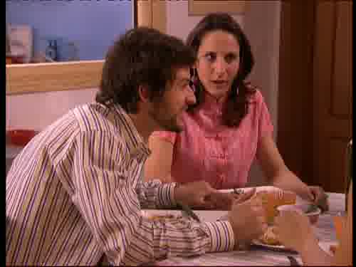 -Sí. ¿No se lo has dicho?
-Bueno...