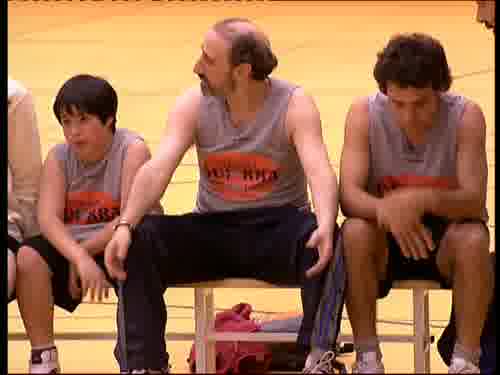 -Ánimo, chicos. La remontada
está difícil, pero no imposible.