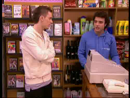 -Paco, vuelve con nosotros.
-Qué cabrón.