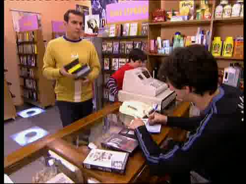 -No se ha hecho.
-No creo que se haga, Willy murió.