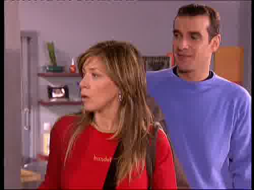 -He pensado que mejor me quedo.
-¿A qué viene este cambio...