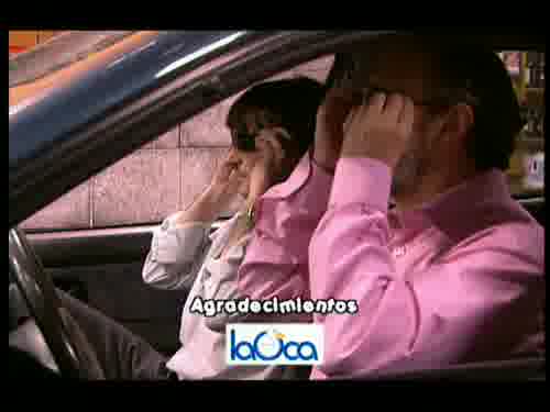 -¿Vienes a un pique de consolas?
-He quedado con Mauri.