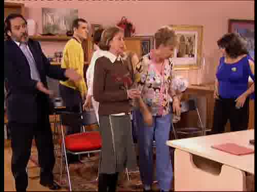 -Ya nos íbamos.
-Un momento, os va a encantar.