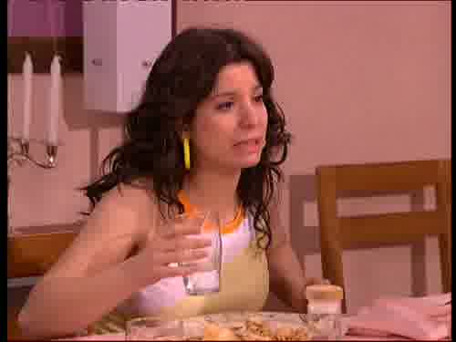-Eso. Hacedme caso.
-¡Dame el plato!