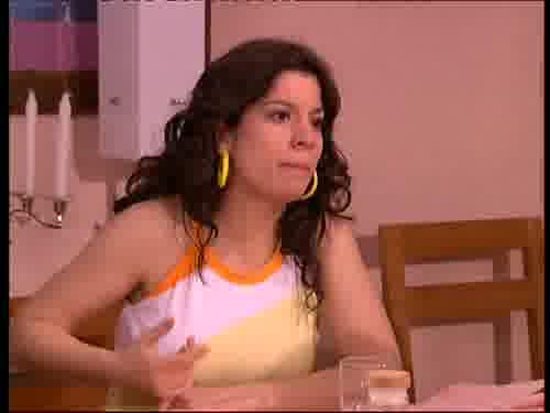 -Hasta que no me deprima
y acabe llorando en la cama,