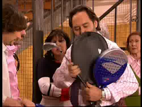 y bien armados.
-¿Jugaremos al tenis con ellos?
