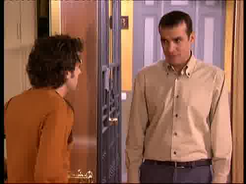 -A mí el final no me ha rematado.
Yo me hubiese ido con la chica,
