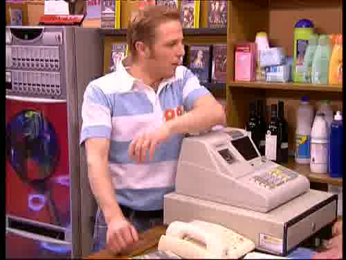 -A mí como prueba me valdría.
-Álex, tengo que hablar contigo.