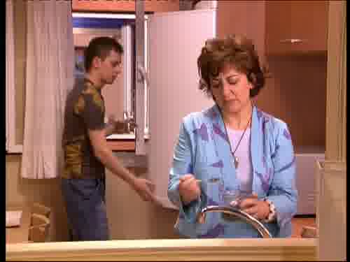 ...señora todos los días... Mira.
-¡Isa!
