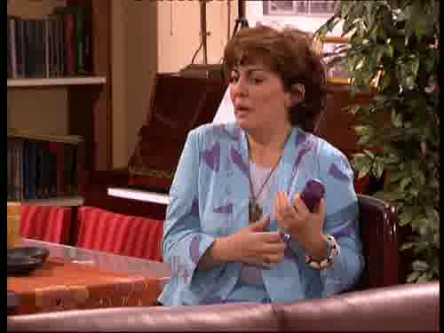 -Te prometo que mañana
corto con ella.