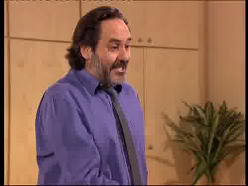 hay que hacer cuatro partes.
-Perdón, que yo ahora estudio...
