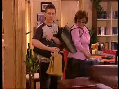 -Juan, ya está todo arreglado,
si las cosas hablándolas...