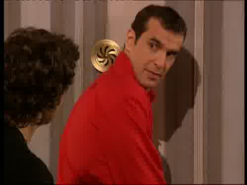 -Roberto, ya es muy tarde.
Muchas gracias, ¿eh?