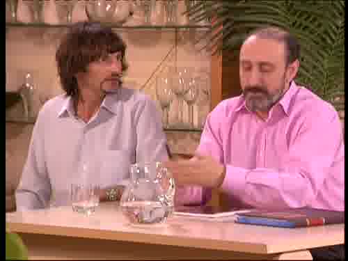 -Se confunde, los buenos porteros
para las peleas...