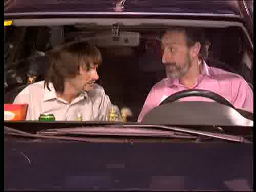 -¿A que va a ser su hija?
-No es su hija, no existen.