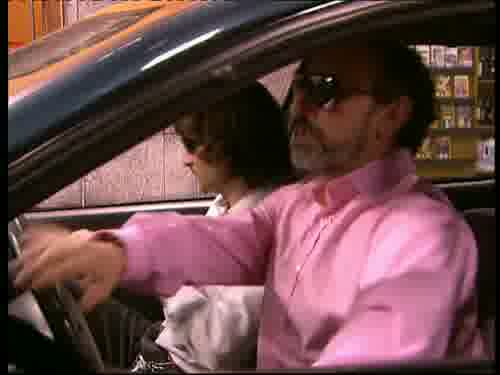 -Eh, quieto.
-Chaval, ven aquí.