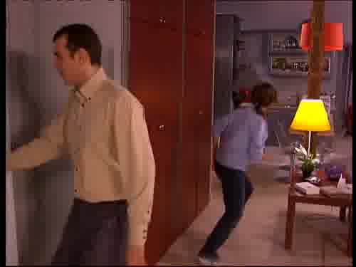 -Hola.
-Pero ¿tú también vienes?