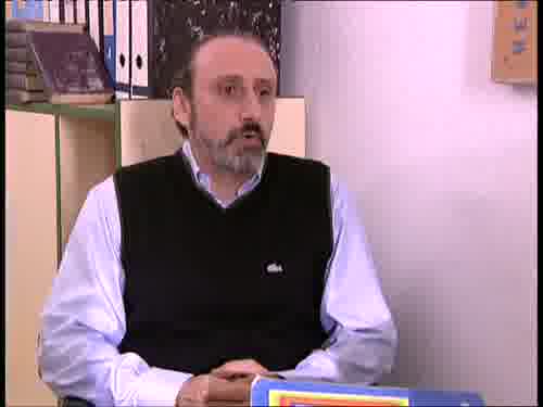 ...intención de pegarme con nadie.
-No me digas que te rajas.