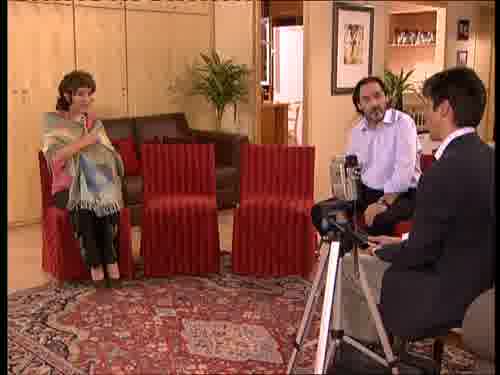 ...una terapia a la mitad.
-Hay mucha tensión,
