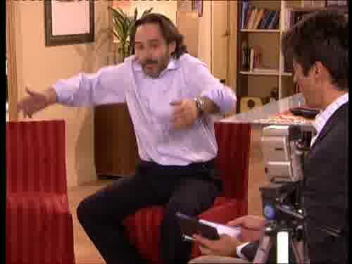 -¡Álex, Pablo, el señor terapeuta
está aquí!