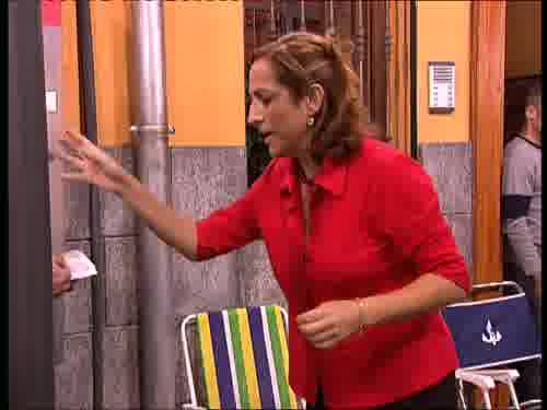 ¡Juan, que están comprando
con mi tarjeta!