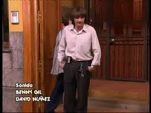 A ver si me hago universitario
y consigo un contrato basura.