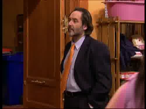 -No, perdone. Lo sentimos,
pero este cuadro ya está vendido.