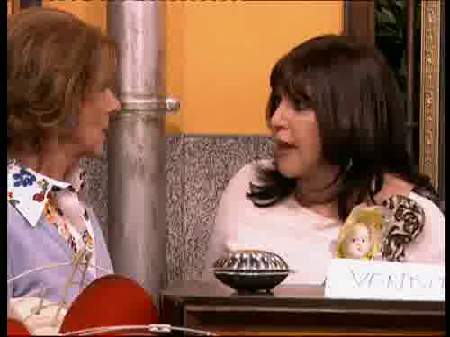 -Se lo compro por dos duros,
lo vendemos a un coleccionista...