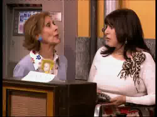-Tranquilas, que a Vicenta
me la trabajo yo.