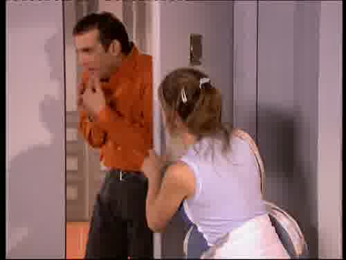 -Ya está, ya se ha ido.
-Pobre, lo está pasando fatal.